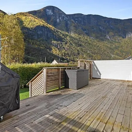 Fint Hus I Flam Villa Aurland Exterior photo